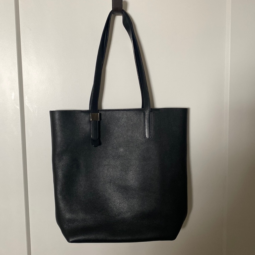 Everlane black tote